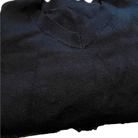 SHEIN size small short v necked sweater excellent condition. - Picture 2 of 2